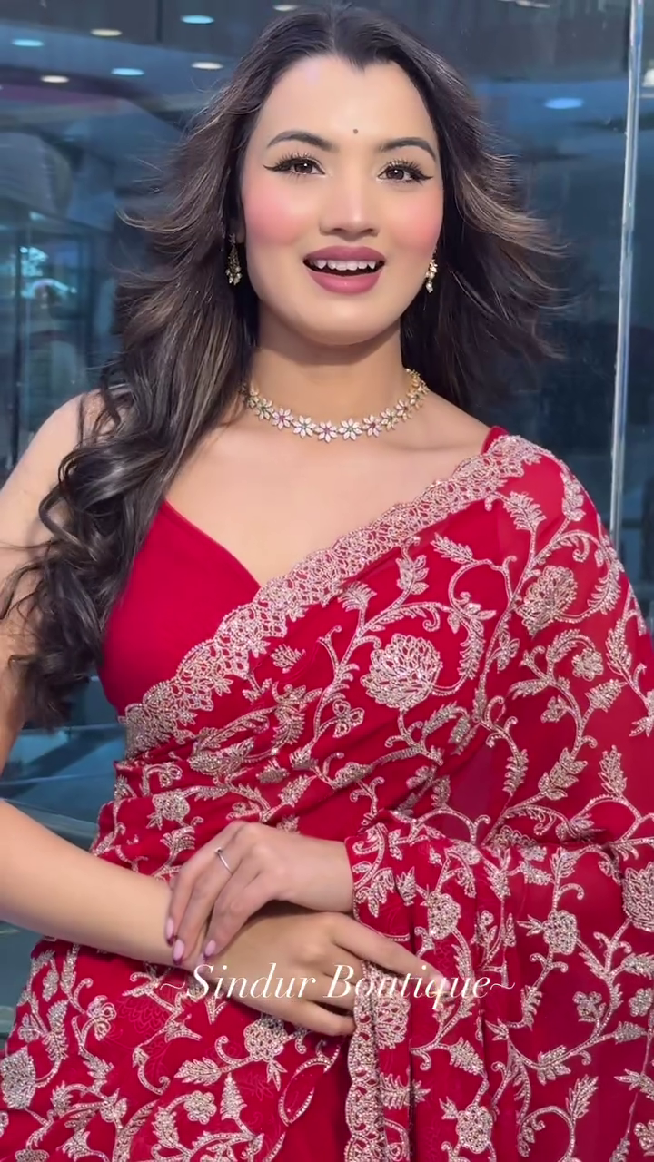 Radiant Red Embroidered Saree with Intricate Floral Detailing - Image 5