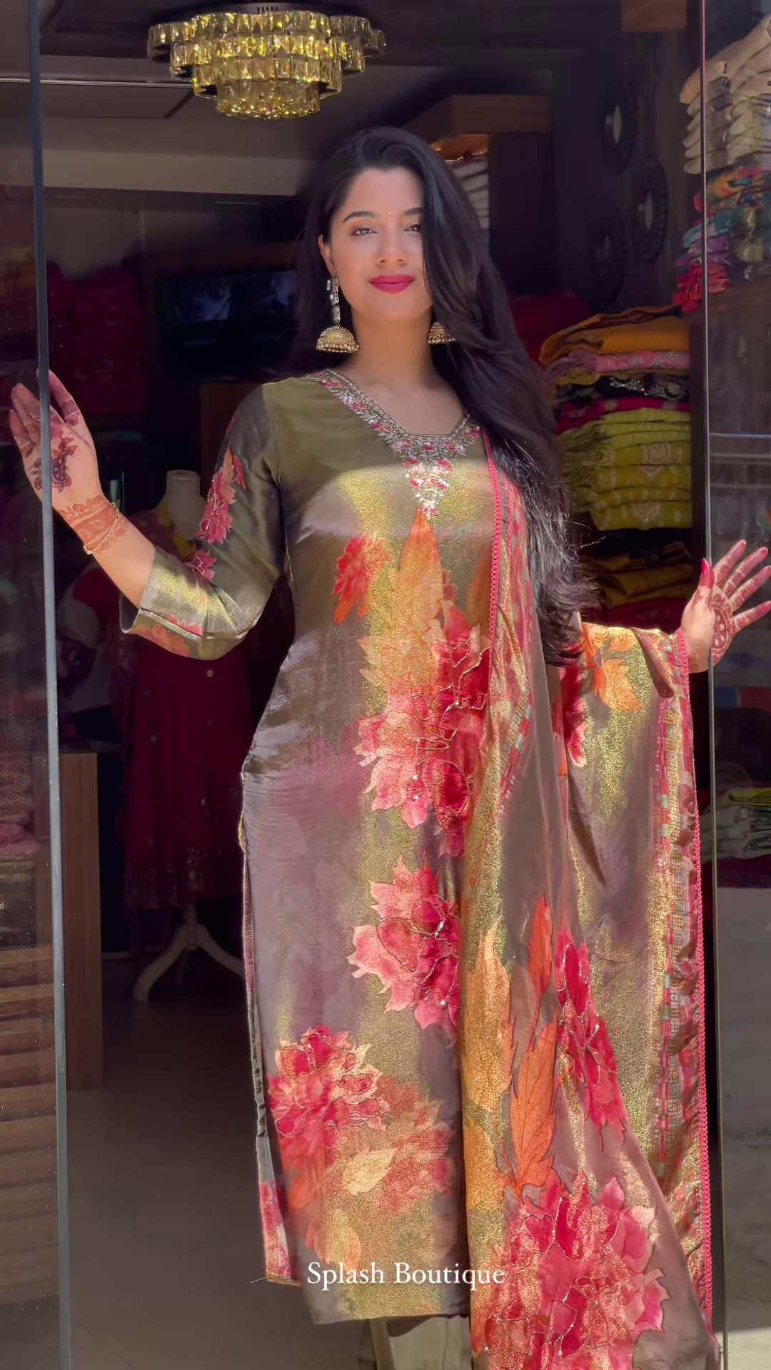 Woven Design Silk Blend Straight Kurta With Palazzos & Dupatta - Image 2